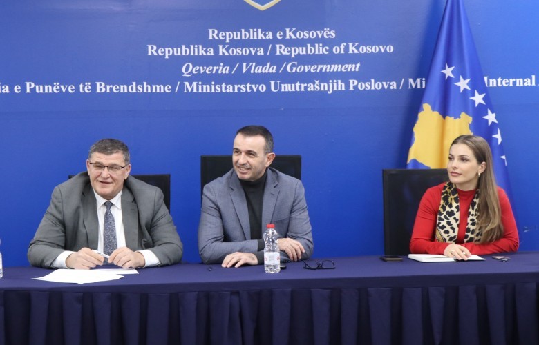 Forcohet zbatimi i Strategjisë për Armë të Vogla, të Lehta dhe Eksplozivë