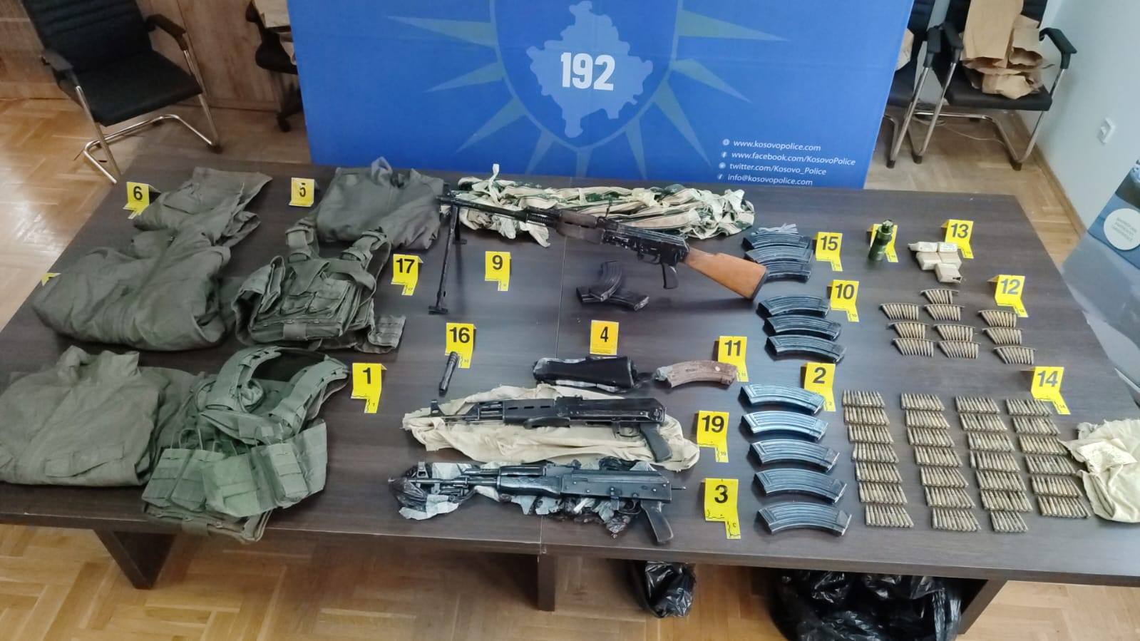 Policia gjen armatim dhe municion në Mitrovicë të Veriut