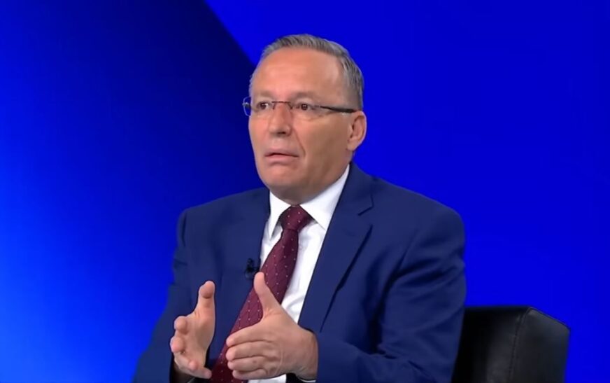 Seanca në Hagë, Hamza: Besojmë në të vërtetën historike!