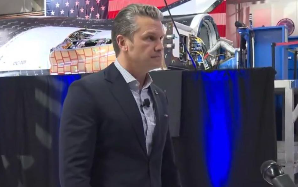 Sekretari amerikan i Mbrojtjes flet mbi publikimin e dosjes së UFO-ve