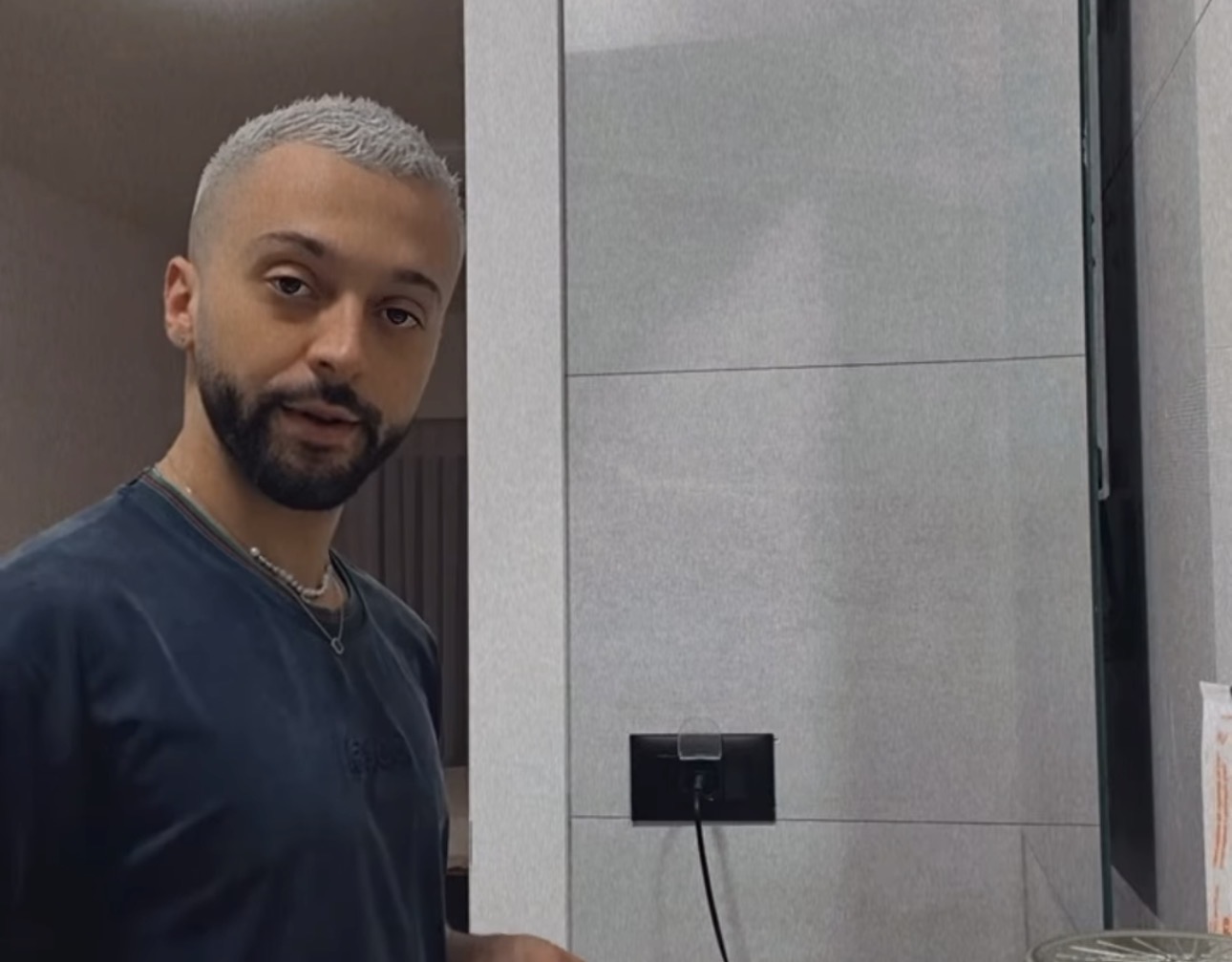 Gjesti bën ndryshimin e radhës (Foto)