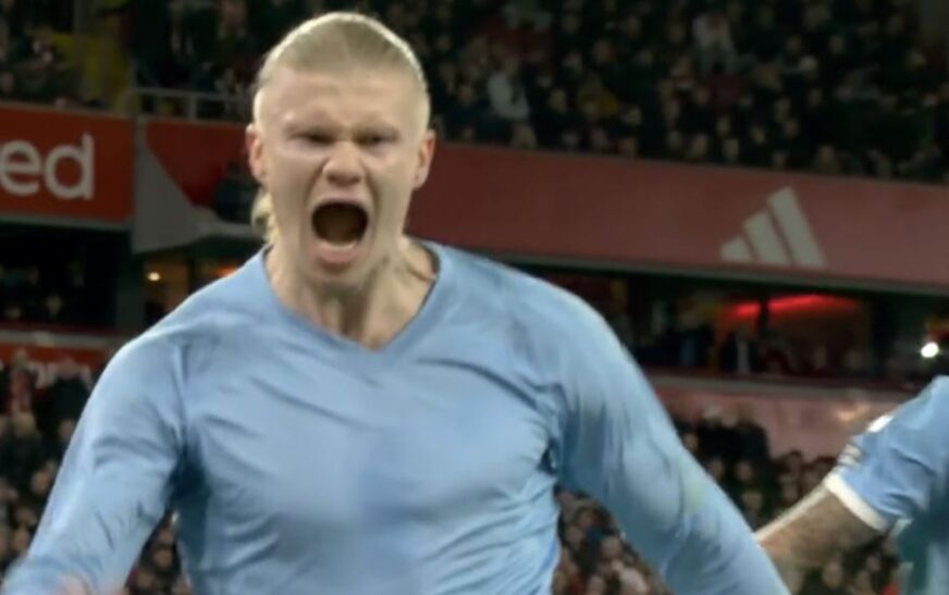 City mbetët në garë për titull, Alisson fytyra tragjike e Liverpoolit