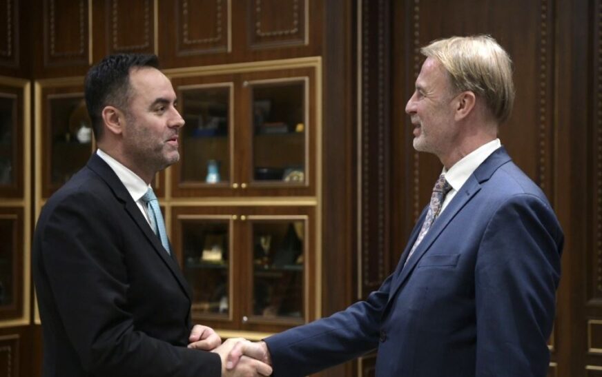 Orav- Konjufcës: Tani është momenti i Kosovës për të avancuar në rrugën drejt BE-së