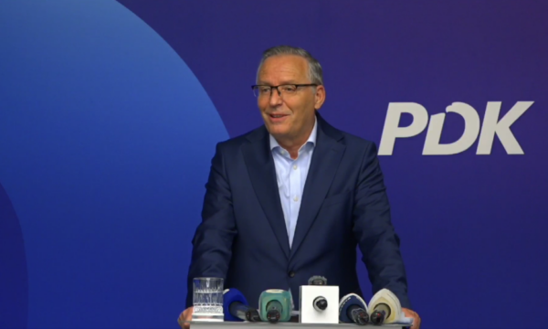 Bedri Hamza për takimin me Kurtin: Kërkuam që presidenti t’i takojë PDK-së, presim lëvizje nga ai