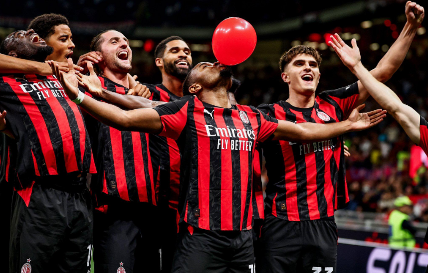 Milani po kërkon një qendërsulmues, emrat në listën e Igli Tares