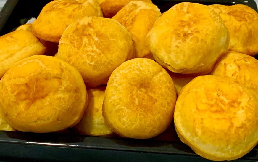 Petulla të buta dhe të shkrifta – shija që e përmbyll të dielën me ngrohtësinë e familjes