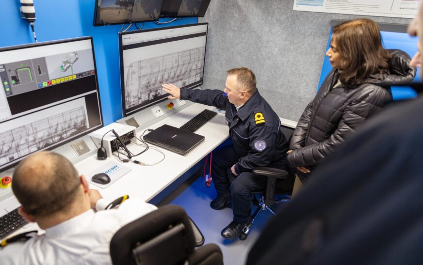 Një muaj pas dhurimit, skaneri 3-milionësh i SHBA-ve jep rezultatin e parë të madh