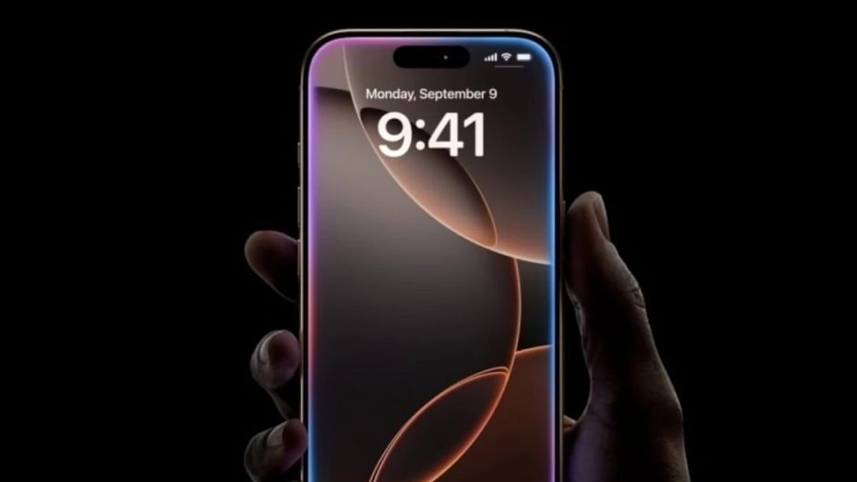 Siri i ri i Apple vonohet përsëri, nuk do të përfshihet në iOS 26.4?