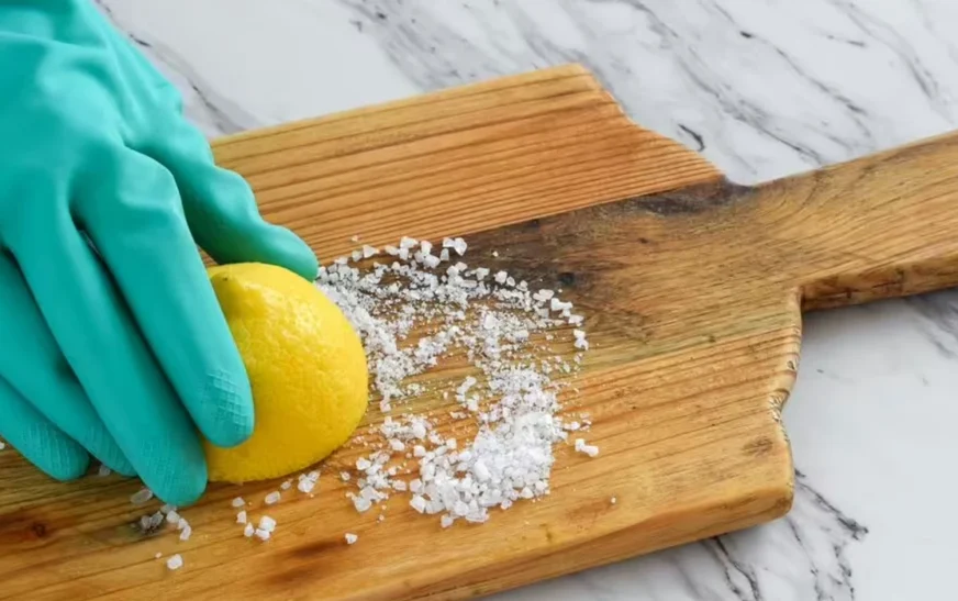 Disa raste kur mund ta përdorni limonin si pastrues natyral