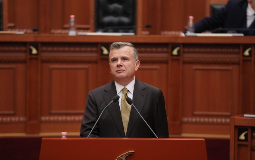 Balla në Kuvend: Shqipëria ta mbrojë pastërtinë e UÇK-së, ose historia do të na gjykojë