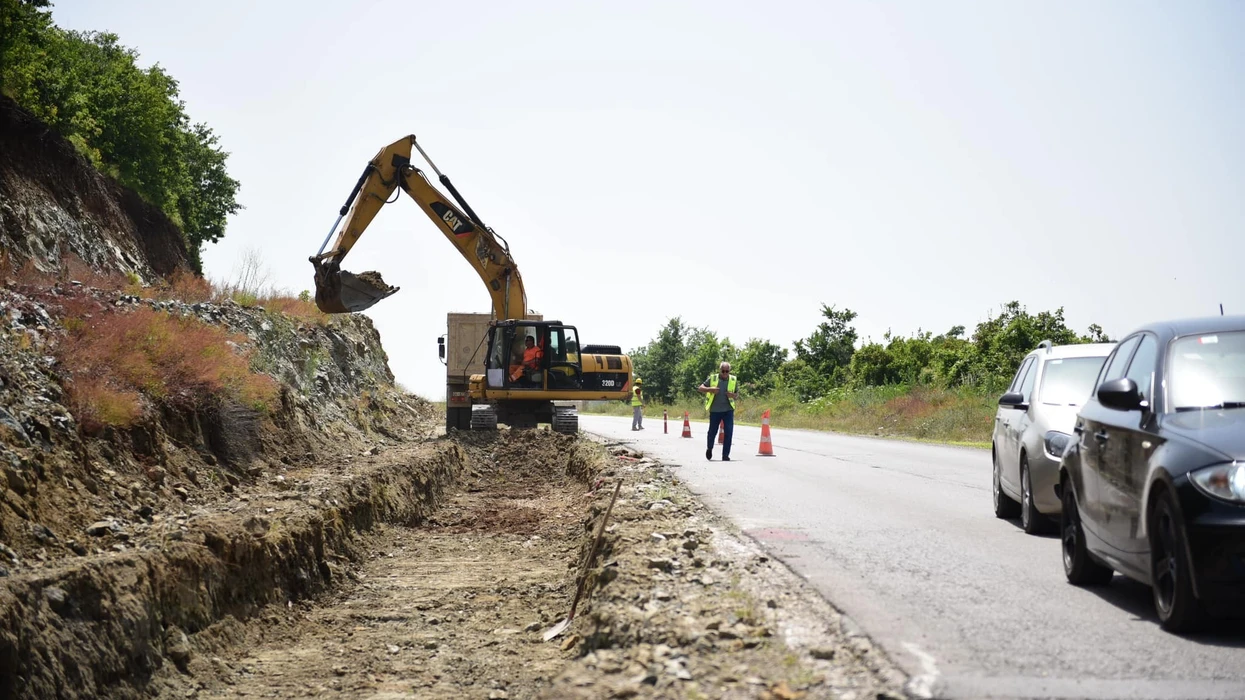 Bllokohet ura e Dollcit si pasojë e punimeve, nuk pritet të lëshohet deri nesër