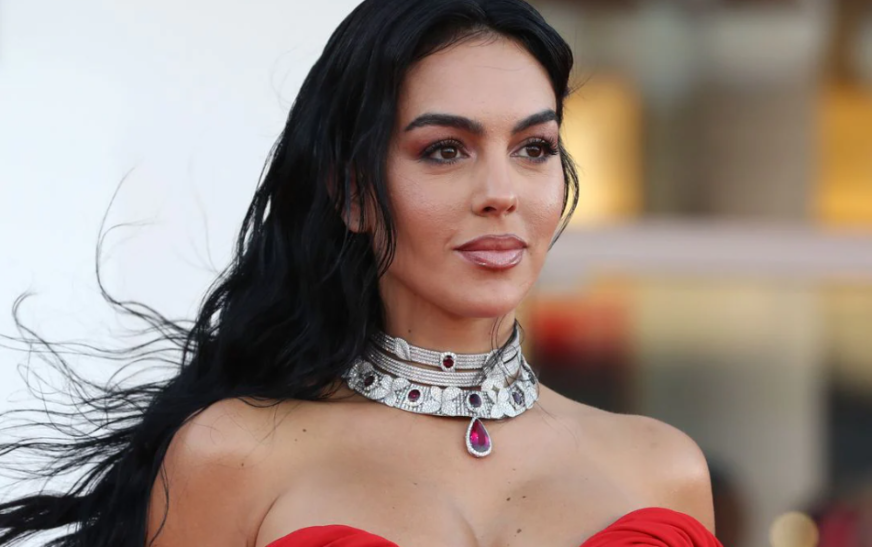 Pas tensioneve në Lindjen e Mesme, Georgina Rodriguez largohet për në Madrid me fëmijët