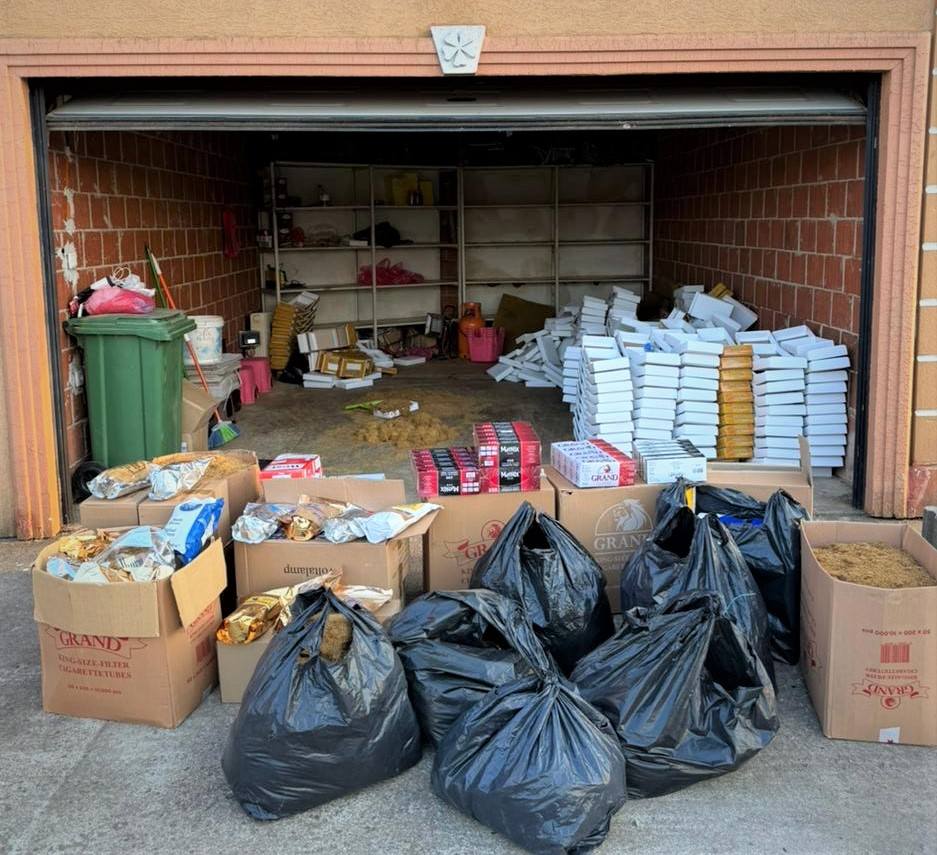 Policia me Doganën zbulojnë një lokacion të grumbullimit të mallrave kontrabandë