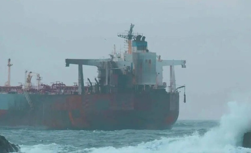 Incident në Detin e Zi, sulmohet nga droni cisterna turke,  transportonte 1 milion fuçi naftë ruse