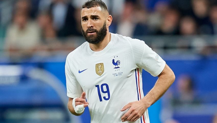 Fabinho beson se Benzema duhet të ftohet nga Franca