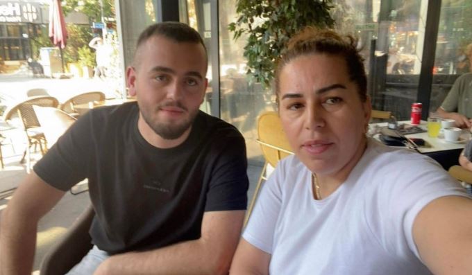 “Na këpute shpirtin Adushi i nanës”, reagimi prekës i nënës së 21-vjeçarit mitrovicas që vdiq dje në një aksident tragjik