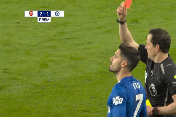 Chelsea me rekord të zi, nëntë kartonë të kuq këtë sezon