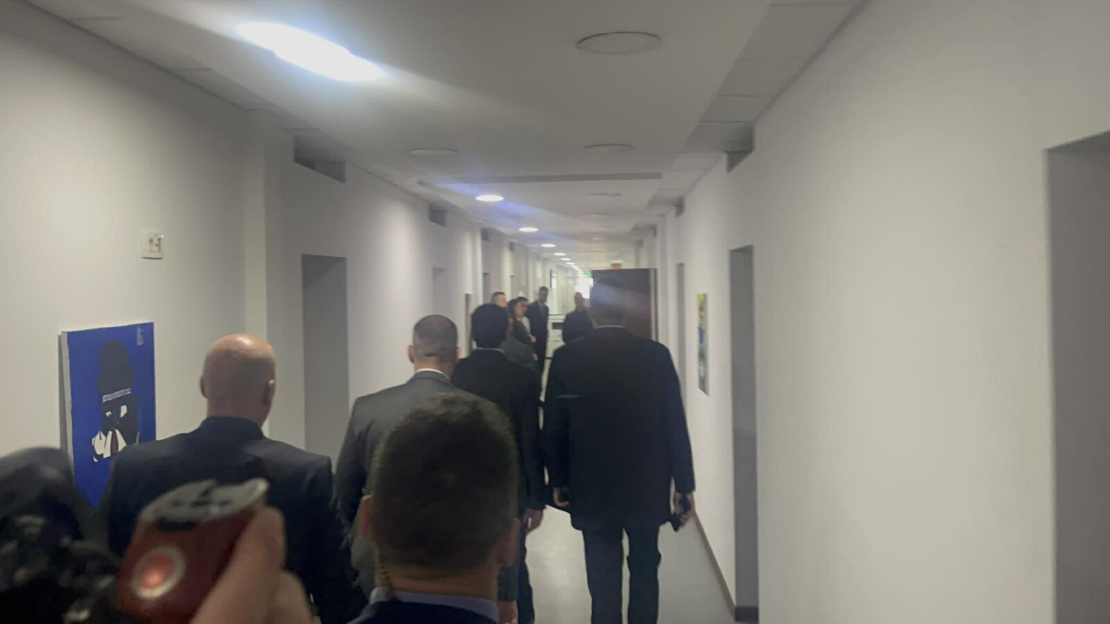 Kurti takohet sërish me Abdixhikun