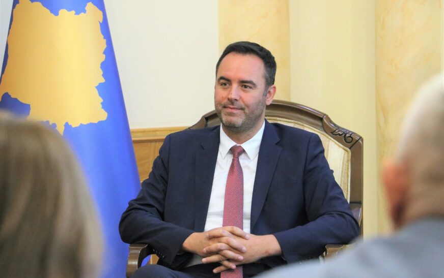 Konjufca dënon sulmet iraniane ndaj bazave amerikane: Kosova qëndron me aleatët