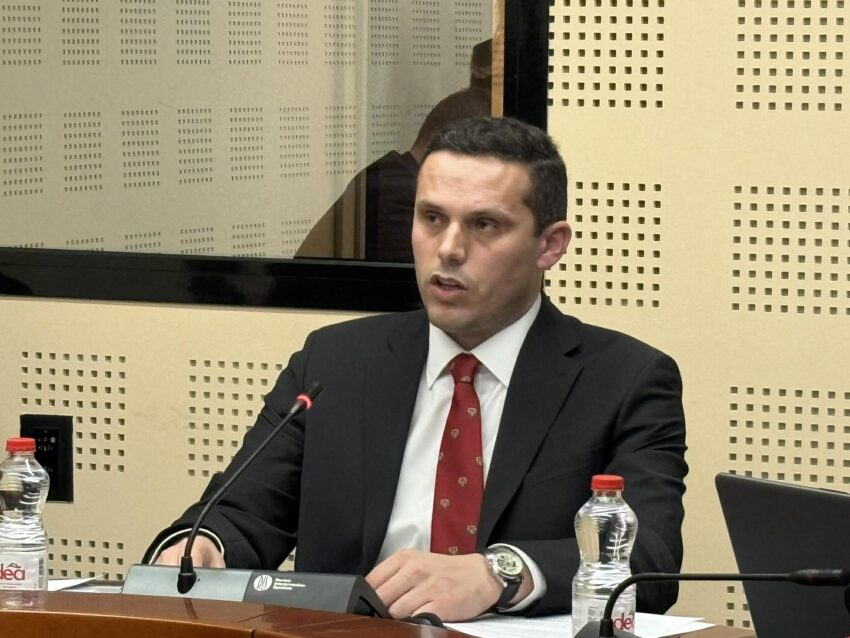 Gruda: Jemi 14 vjet pas vendimit të Kushtetueses, s’mund t’i shqyrtojmë amendamentet e Osmanit