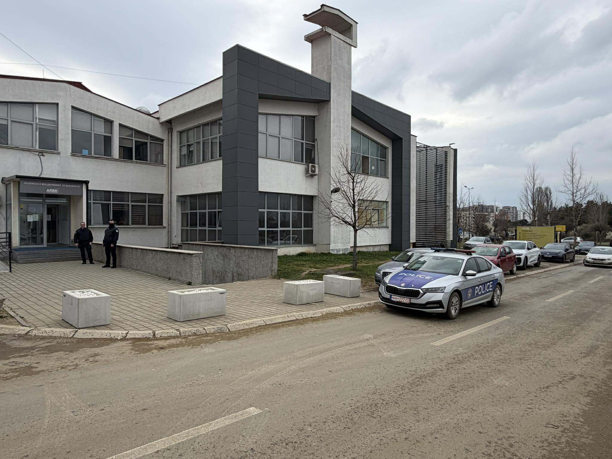 Përfundon aksioni në ARBK: Tri zyrtare dyshohen për ndryshim të kundërligjshëm pronësie mbi 50 mijë euro