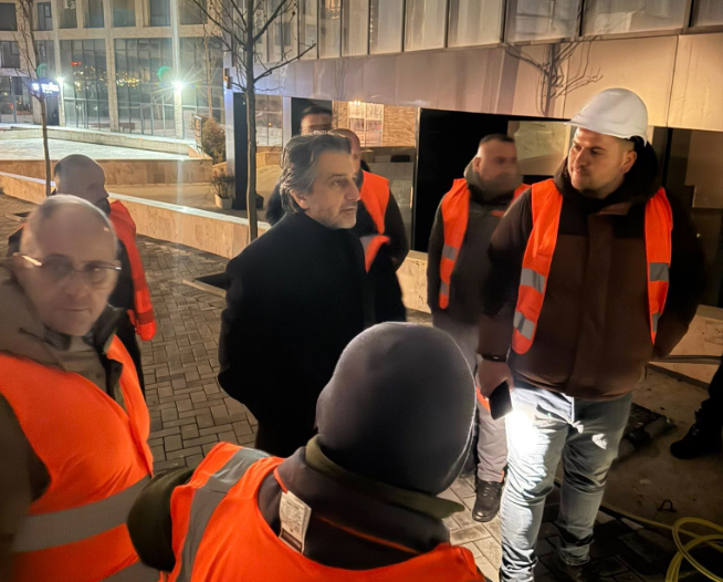 Shembja në Prishtinë, Rama pezullon nga puna inspektorët