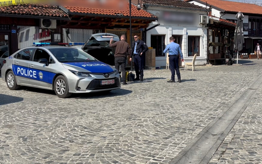 Vetëdorëzohet në polici i dyshuari për vrasjen në Gjakovë