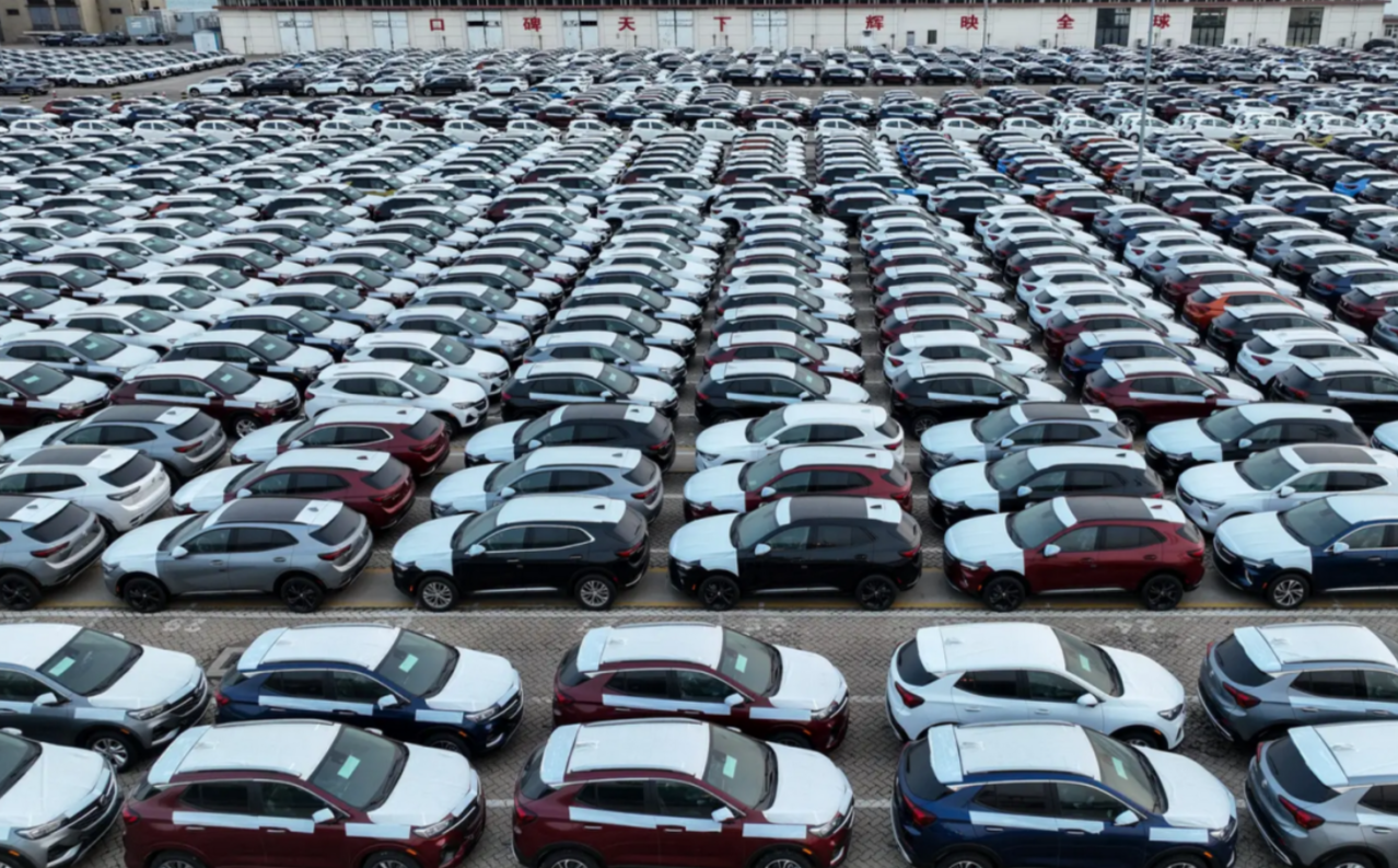 Lufta në Iran po e trondit industrinë e automobilave, pritet rritje e çmimeve