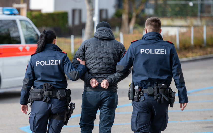 Goditet rrjeti i trafikut të kokainës nga Meksika në Zvicër, 4 shqiptarë mes të arrestuarve