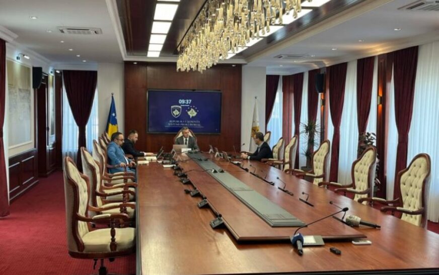 Aprovohet dorëheqja e prokurorit të Shtetit, Jeton Koca