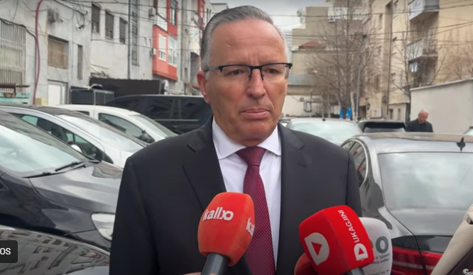 PDK-ja mbledh kryesinë, Hamza: S’kemi ftesë nga Kurti