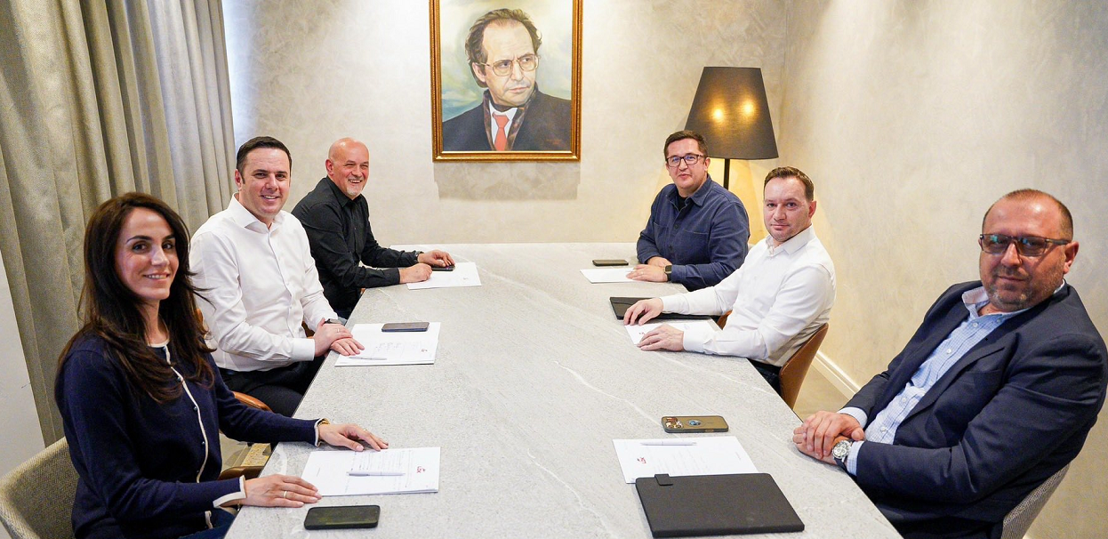 LDK-ja nis reformën, merr vendimin e parë