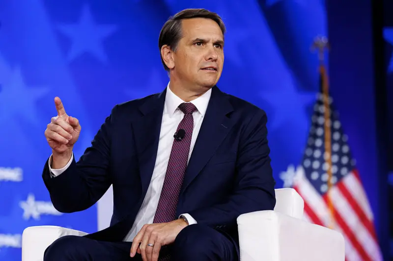 Zëvendësprokurori Todd Blanche do ta zëvendësojë Bondin