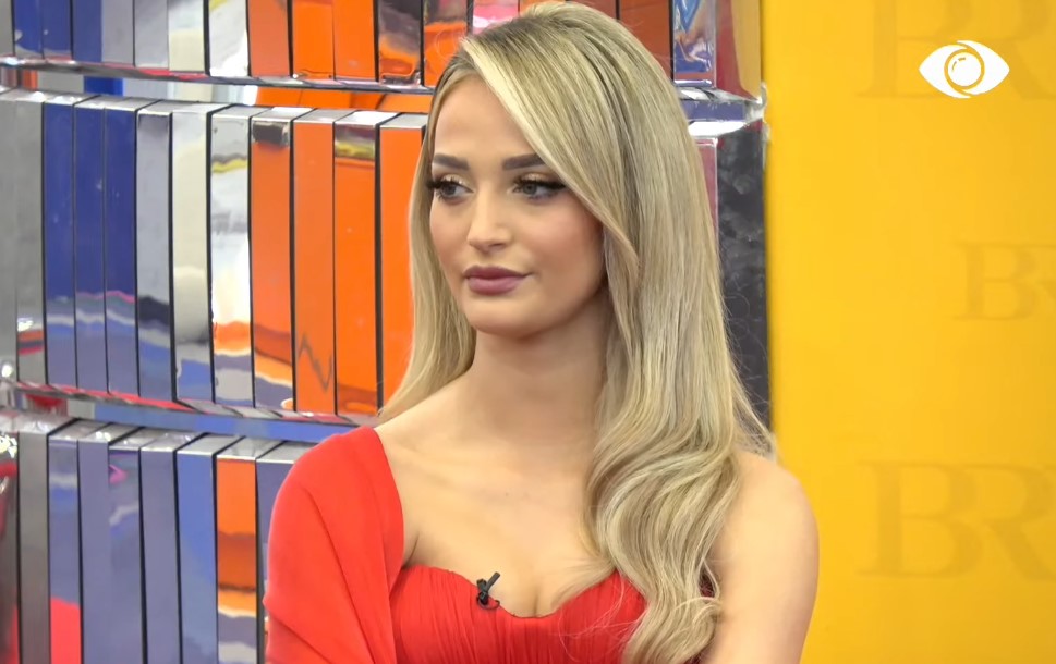 Nëna i kërkoi të lërë garën, Selin sqaron vendimin