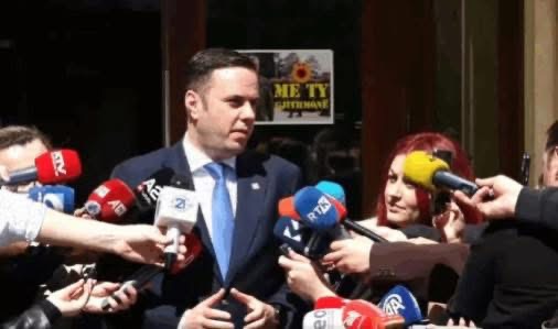 Përfundon takimi, s’ka marrëveshje Kurti-Abdixhiku