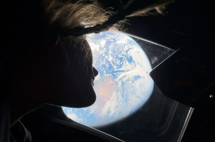 Këto janë fotot e para të shkrepura nga iPhone 17 gjatë udhëtimit në hënë