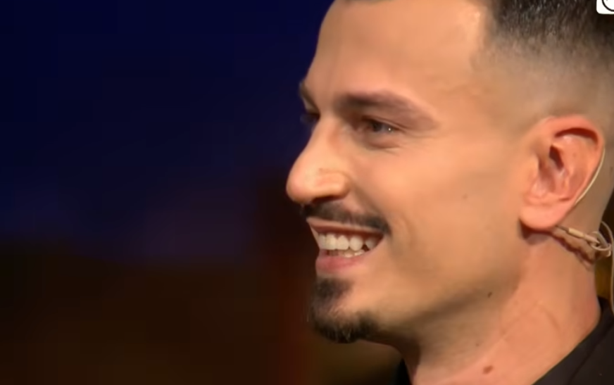 Mateos i ndodh papritura në mbrëmjen e finales