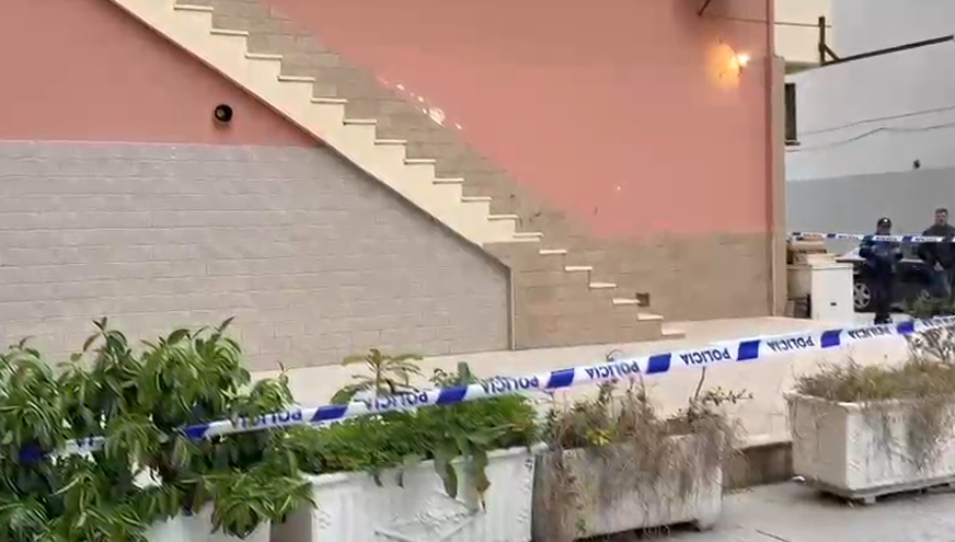 Vdekja e dyvjeçarit në Vlorë, policia: Fëmija ishte në shtëpi me nënën e tij