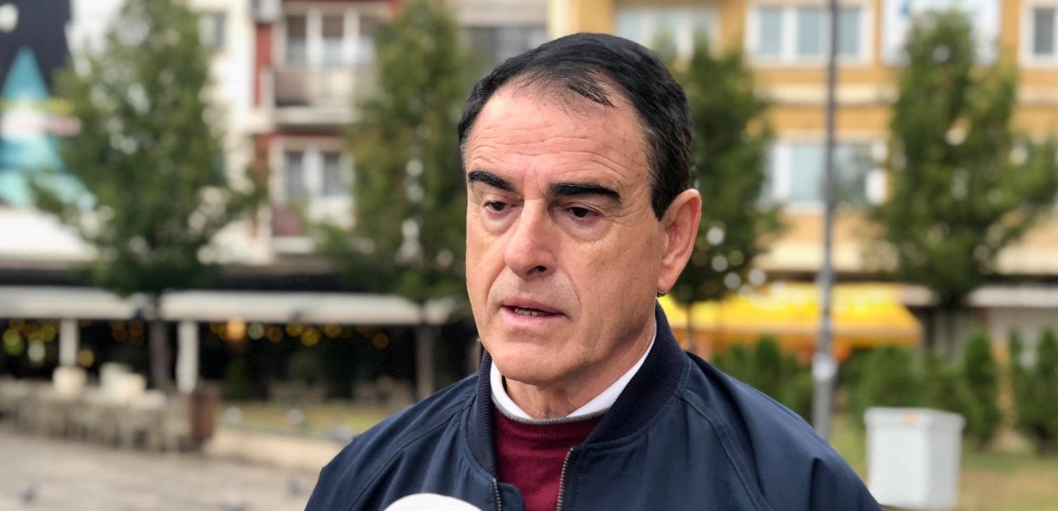 Paralajmërimi i Vuçiqit për armatim rrit tensionet në rajon, thotë Ibishi