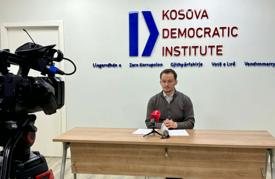 KDI: Dëgjimi publik për Projektligjin për Byronë shkel rregulloren dhe kufizon pjesëmarrjen