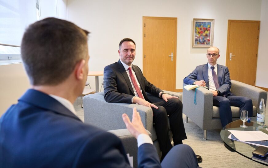 Rruga evropiane e Kosovës/ Konjufca zhvillon takime të nivelit të lartë, në Bruksel