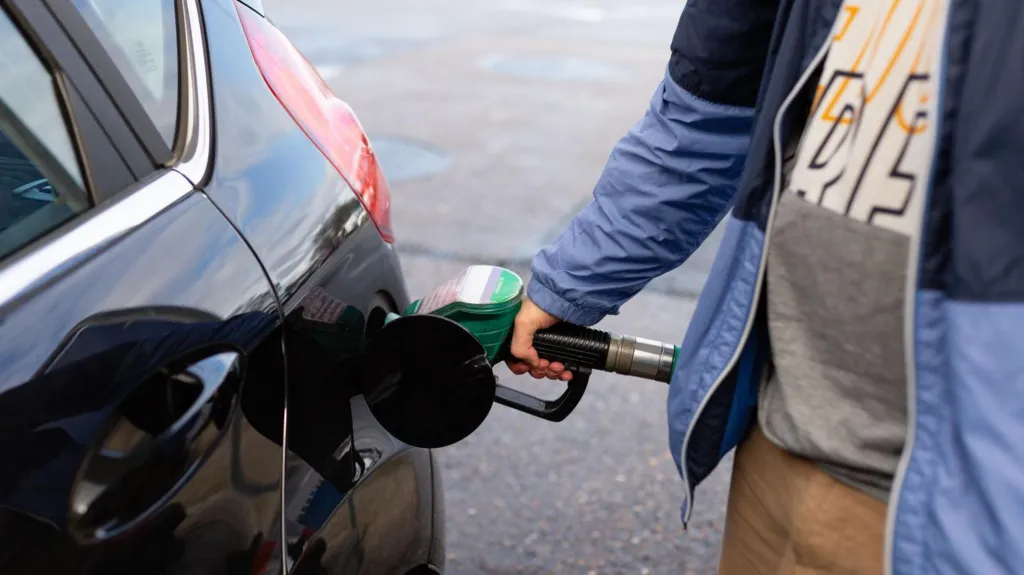 Çmimi i naftës rritet sërish