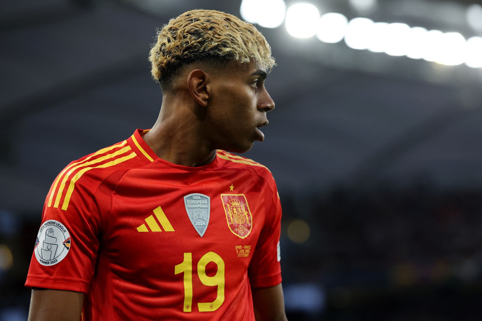 Yamal mposht Vedat Muriqin në garën për lojtarin e muajit në La Liga