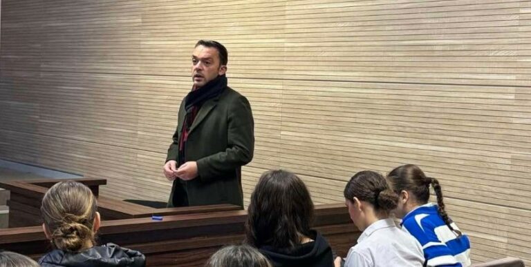 I merret licenca avokatit Nasuf Hasani – publikohen audio ku dëgjohet duke sharë rëndë stafin e Odës