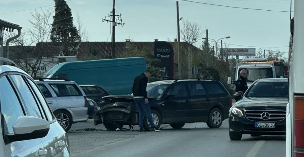 Aksident në Raushiq të Pejës, s’dihet për të lënduar