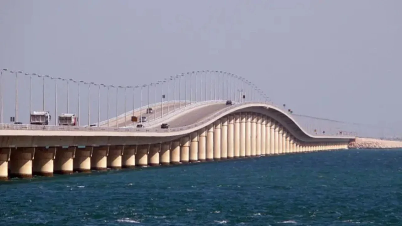 Rihapet ura që e lidh Arabinë Saudite me Bahreinin