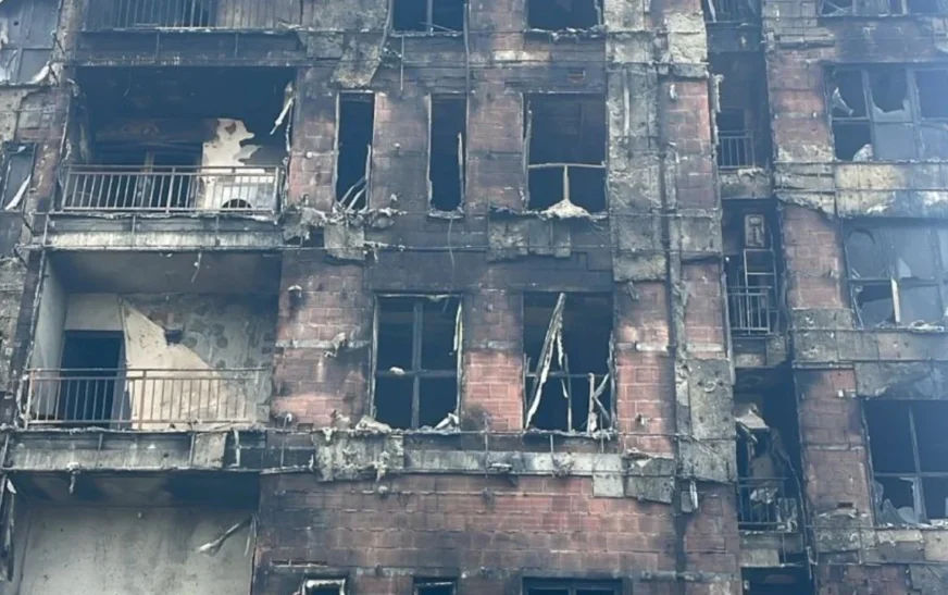 Zjarri te ndërtesa në Tiranë: Zbardhen detajet, çfarë zbuluan kamerat e sigurisë