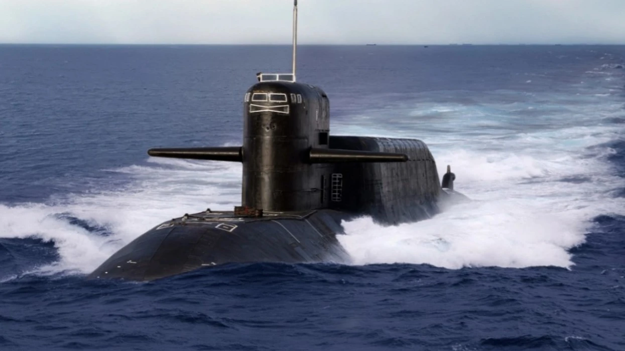 Putini paralajmërohet nga Britania për nëndetëset ruse: Çdo sulm ndaj kabllove do të ketë pasoja serioze