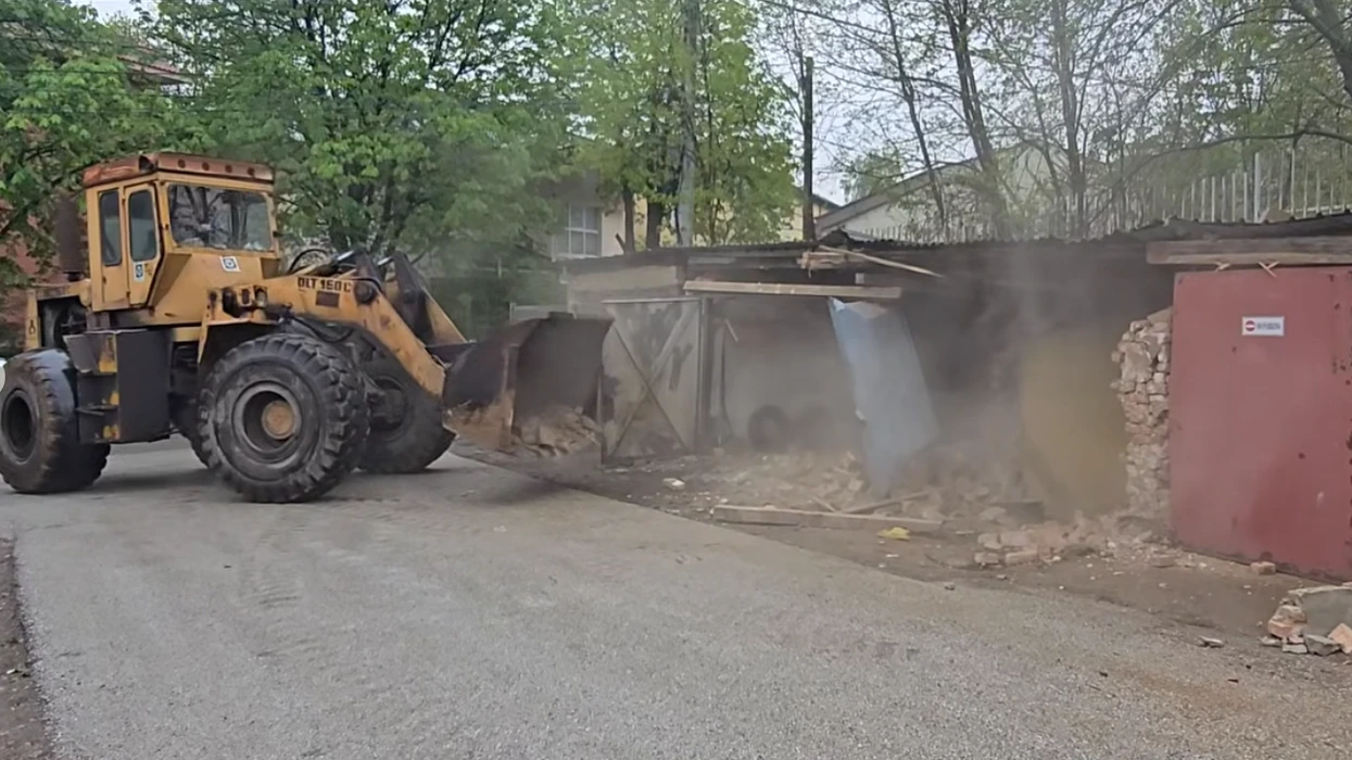 Mbi 20 garazha, “Trepça” nis lirimin e pronave në veri