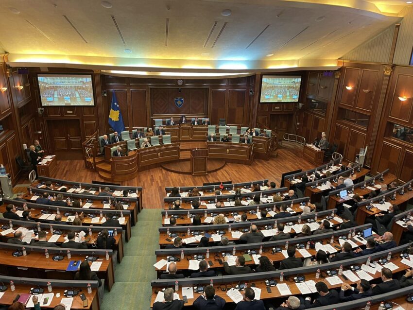 Kuvendi miraton anëtarësimin e Kosovës në Bordin e Paqes